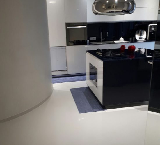 ErreLab_Resina_Level_SF_Lux_Cucina_bianco